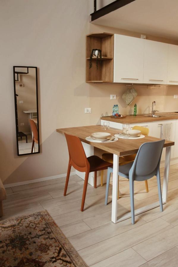 Yr Apartments Milan - Bocconi Eksteriør billede