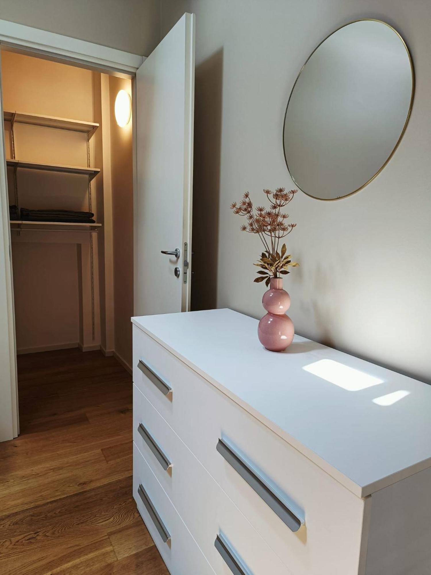 Yr Apartments Milan - Bocconi Eksteriør billede